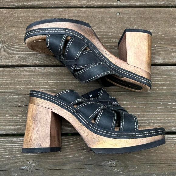 Candies Retro Platform Sandals - Picture 6 of 8